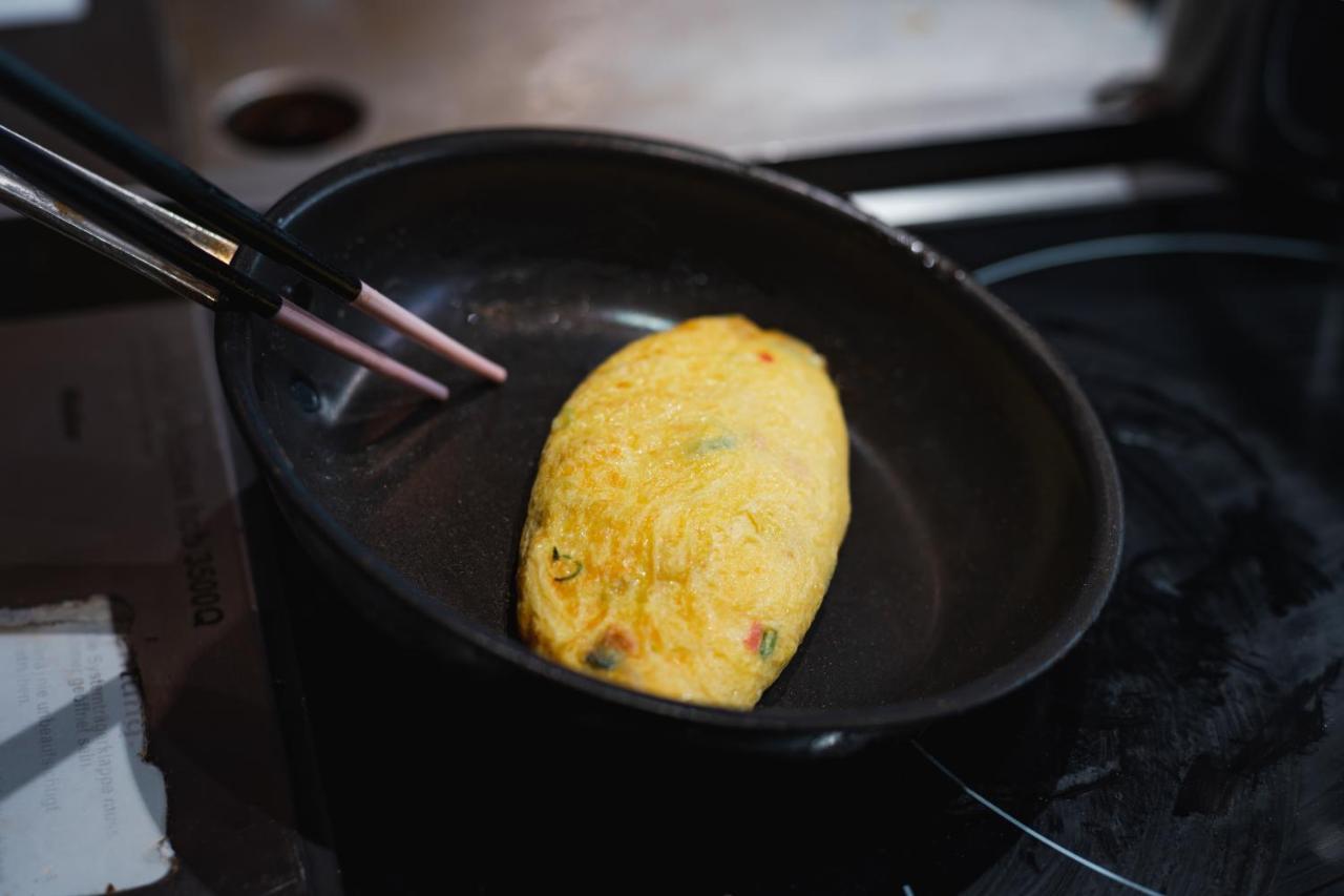 Sheraton Grand Hiroshima Hotel Exterior photo Egg foo young