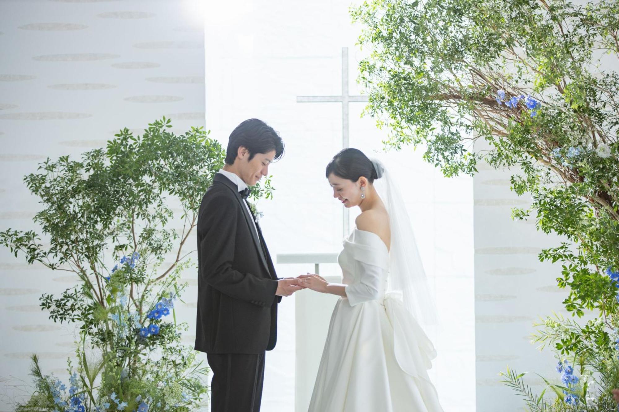 Sheraton Grand Hiroshima Hotel Exterior photo A Christian wedding in Seoul, South Korea