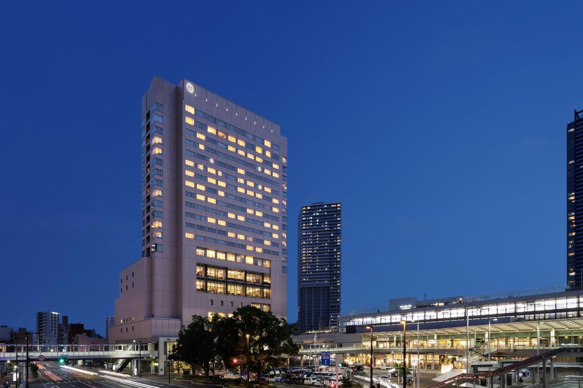 Sheraton Grand Hiroshima Hotel Exterior photo