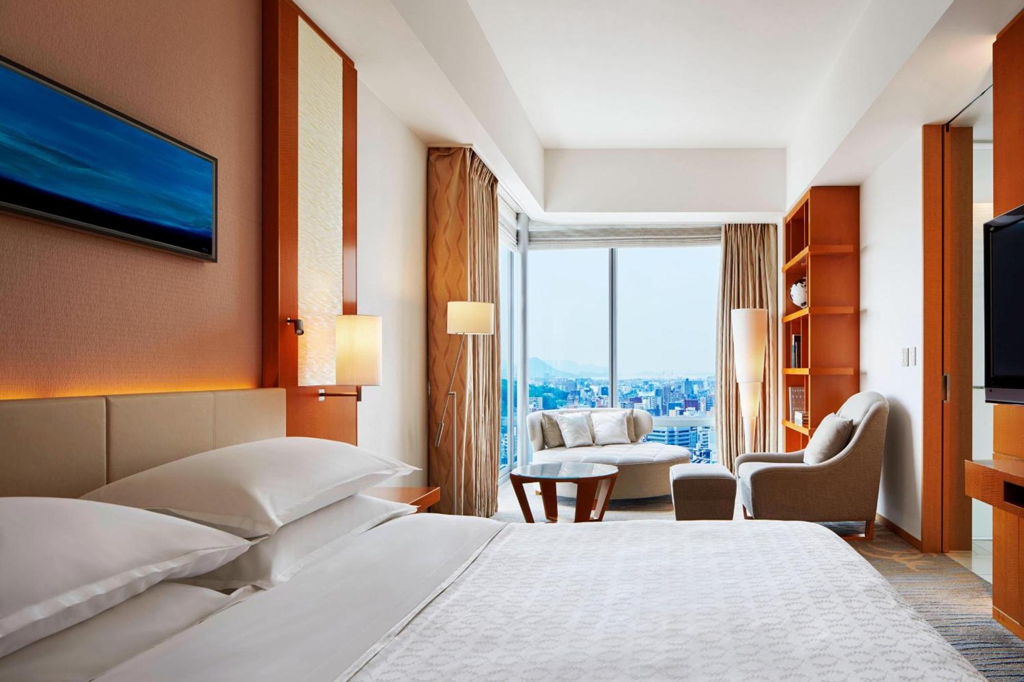 Sheraton Grand Hiroshima Hotel Exterior photo Deluxe Room
